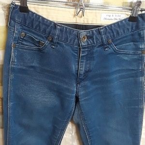 Rag & Bone skinny jean size 26